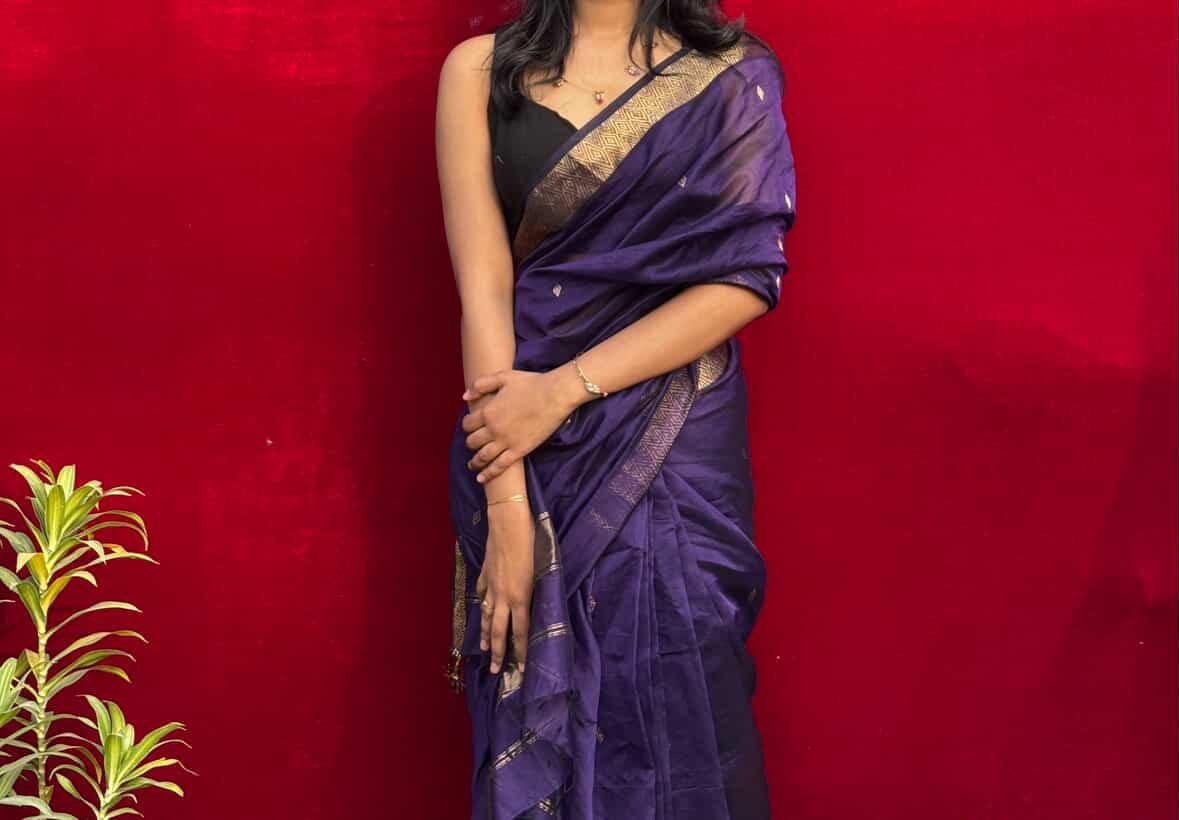 Rakshitha  wearing Sanavini