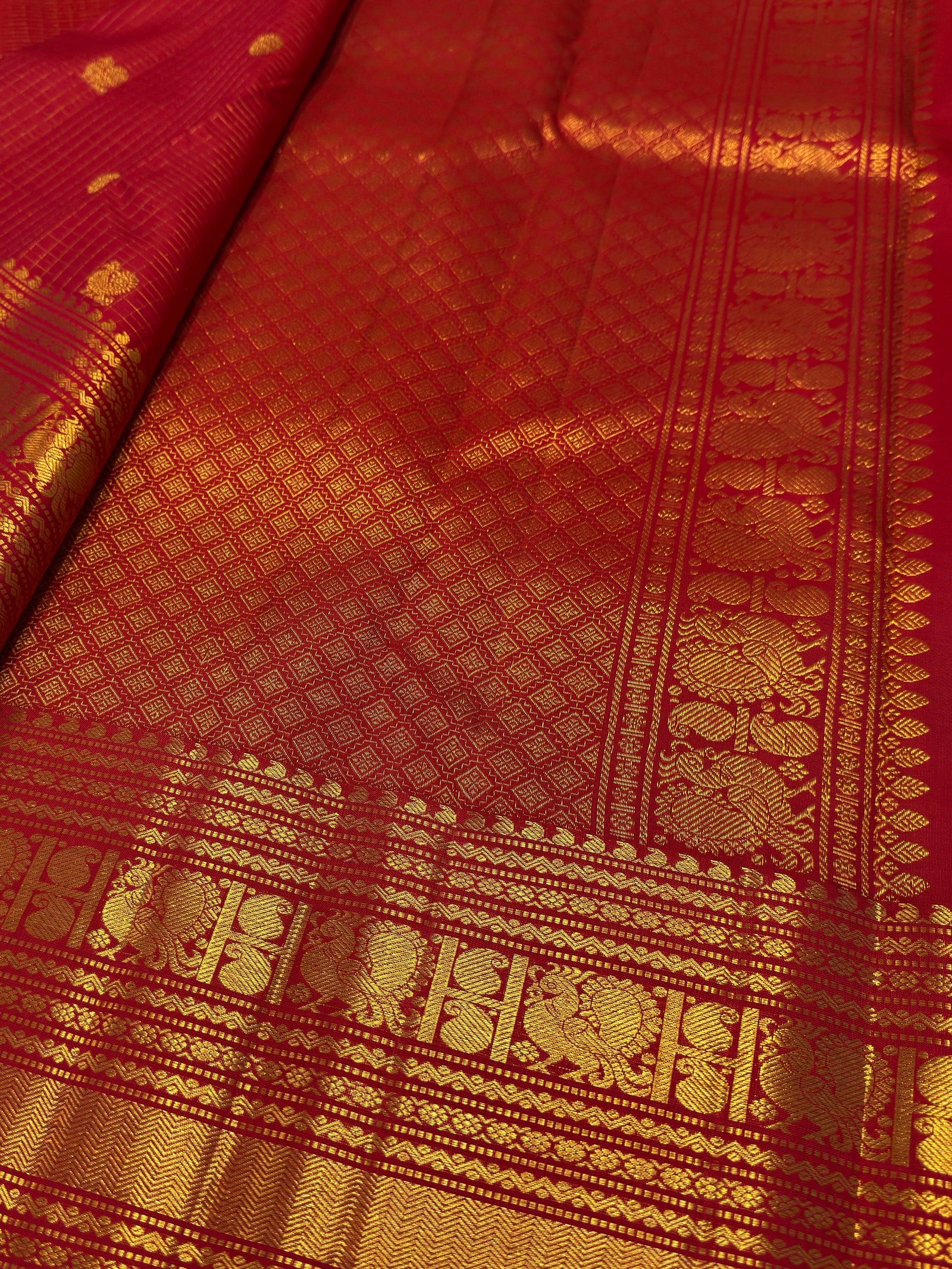 Lakshmi : red handloom Kanchipuram silk saree
